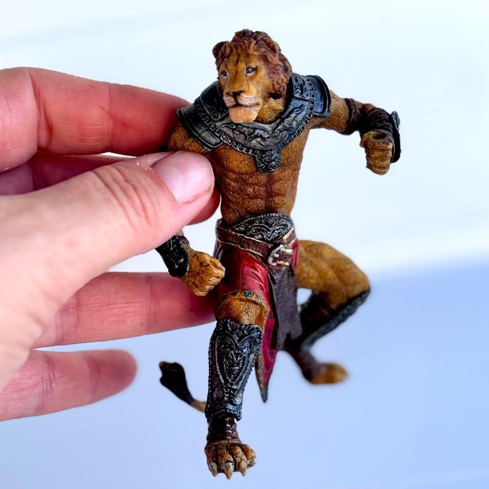 Vintage Fantasy Lion Warrior Armored Beast Man Toy